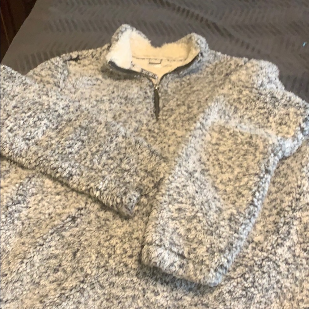 Fleece pullover